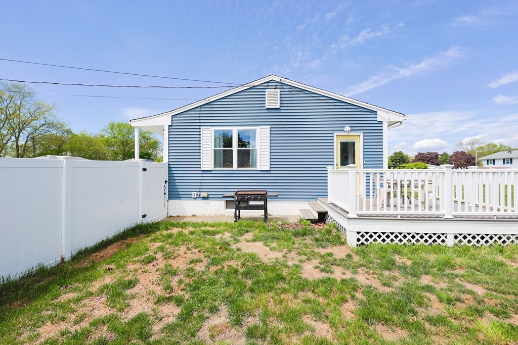 436 Lepes Road Somerset, MA 02726 - Photo 27 of 34 Gallery Image 27