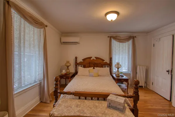 $585,000 | 165 Round Hill Road, Chester, NY 10918