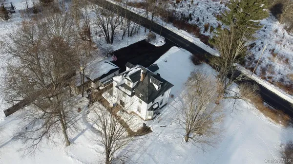 $585,000 | 165 Round Hill Road, Chester, NY 10918