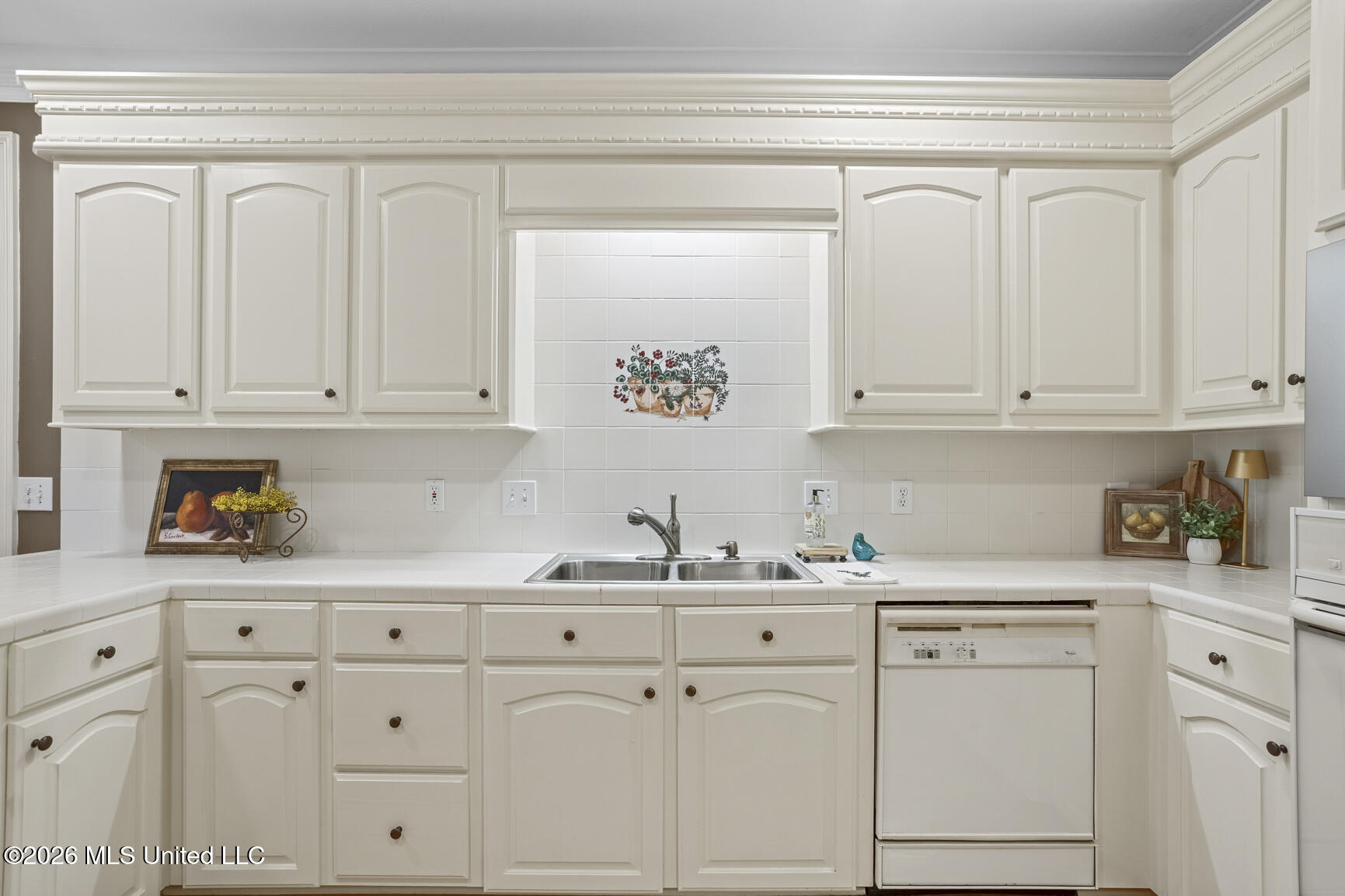 525 Ridge Circle Brandon, MS 39047 - Photo 16 of 51 525 Ridge Cir_jhookphotos-14