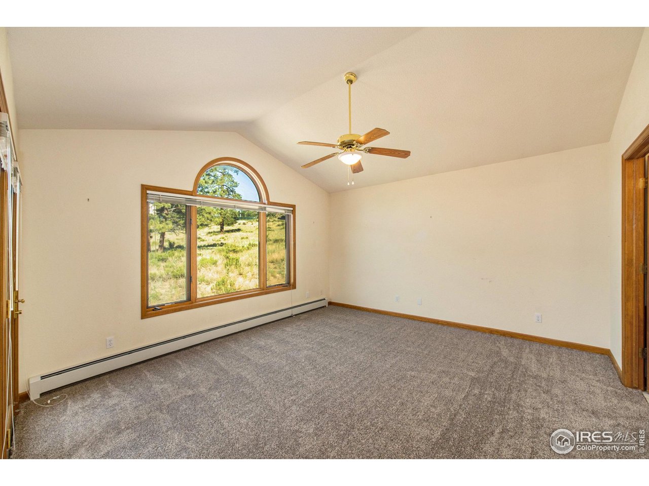 683 Cedar Ridge Circle Estes Park, CO 80517 - Photo 17 of 39 a view of room with fan and window