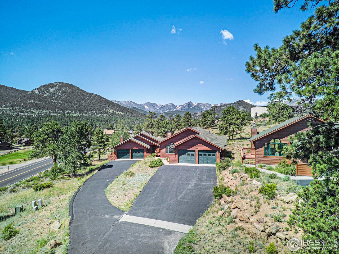 683 Cedar Ridge Circle Estes Park, CO 80517 - Photo 32 of 39 an aerial view of a house