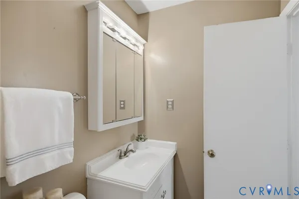 $345,000 | 9832 Alfaree Road, Richmond, VA 23237