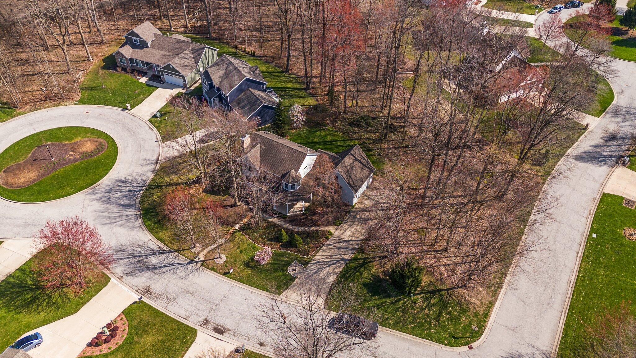 437 Lost Tree Drive Chesterton, IN 46304 - Photo 4 of 43 a bird view of water with a yard