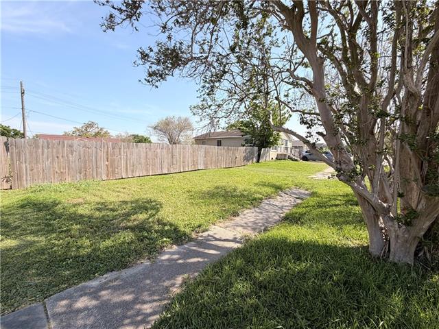 204 Georgetown Drive Kenner, LA 70065 - Photo 2 of 6