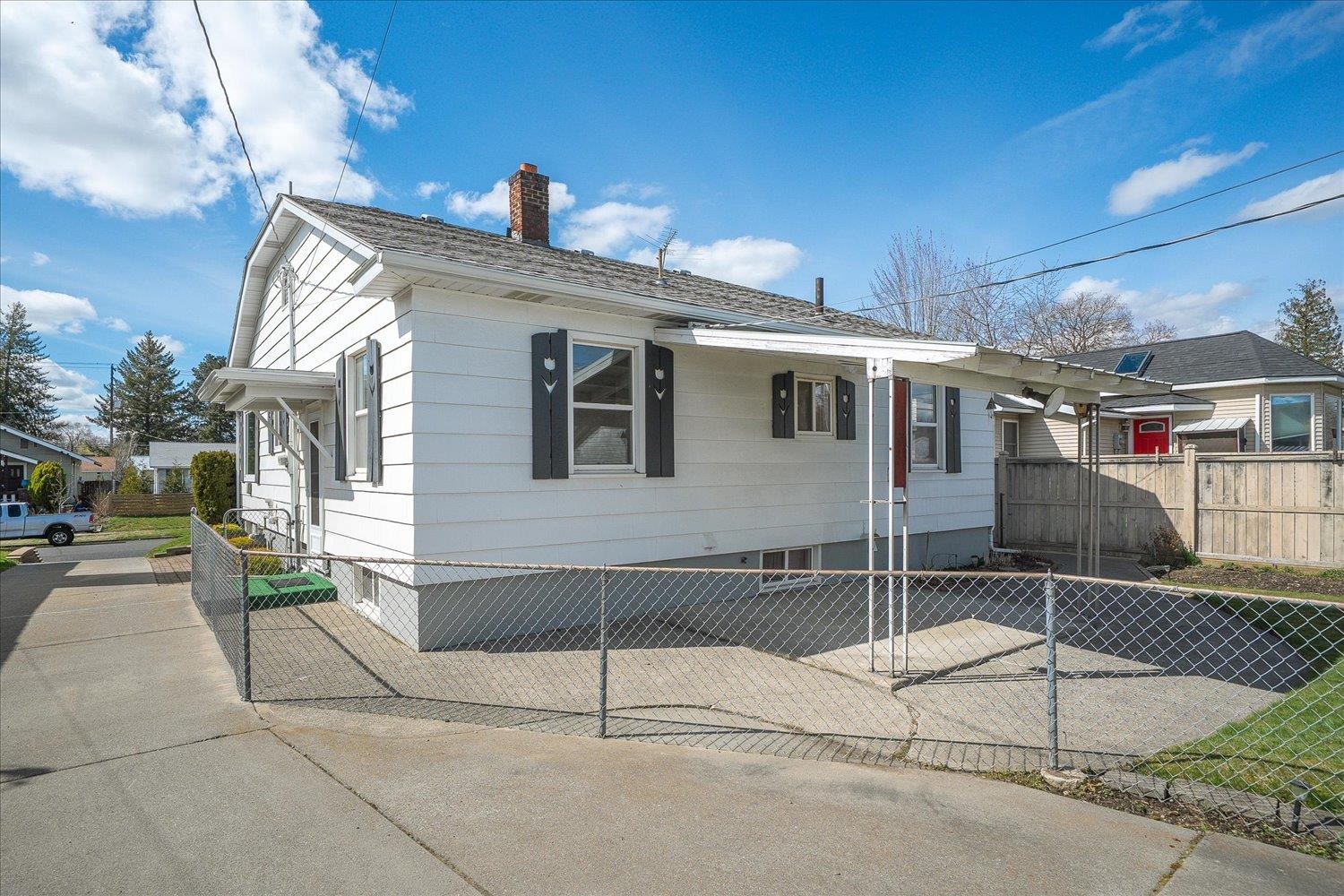 4724 North Post Street Spokane, WA 99205 - Photo 32 of 41