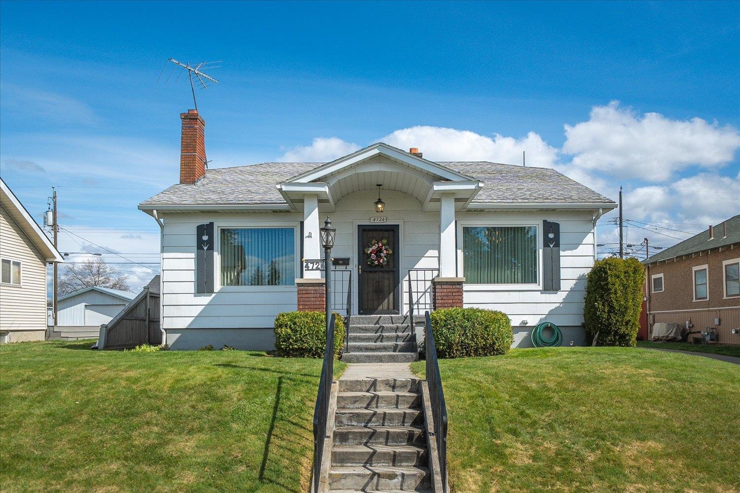 4724 North Post Street Spokane, WA 99205 - Photo 5 of 41