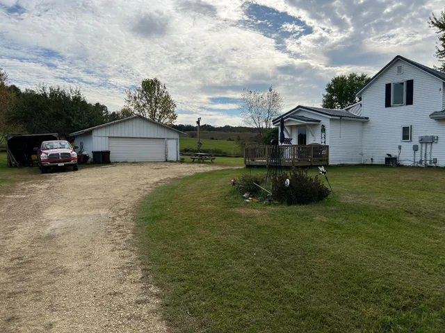 $315,900 | W1919 County Road West, Eleva, WI 54738