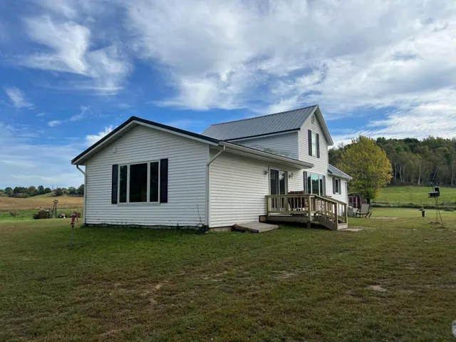 $315,900 | W1919 County Road West, Eleva, WI 54738