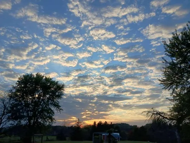 $315,900 | W1919 County Road West, Eleva, WI 54738