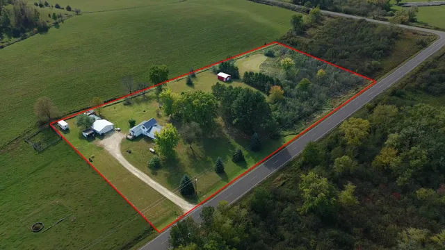 $315,900 | W1919 County Road West, Eleva, WI 54738