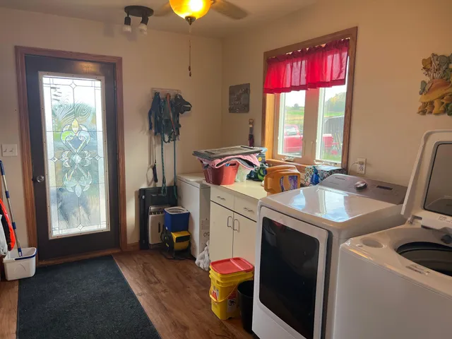 $315,900 | W1919 County Road West, Eleva, WI 54738