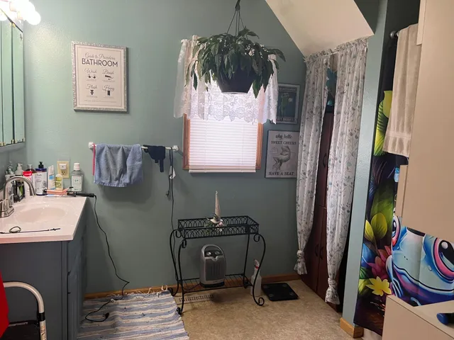 $315,900 | W1919 County Road West, Eleva, WI 54738