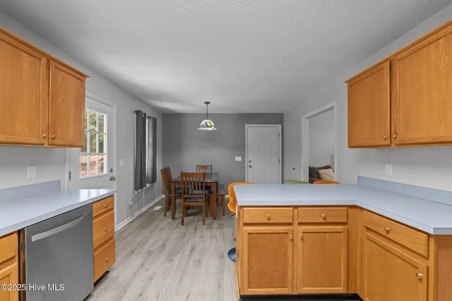 $285,000 | 215 North Pear Street, Pinebluff, NC 28373