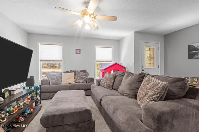 $285,000 | 215 North Pear Street, Pinebluff, NC 28373