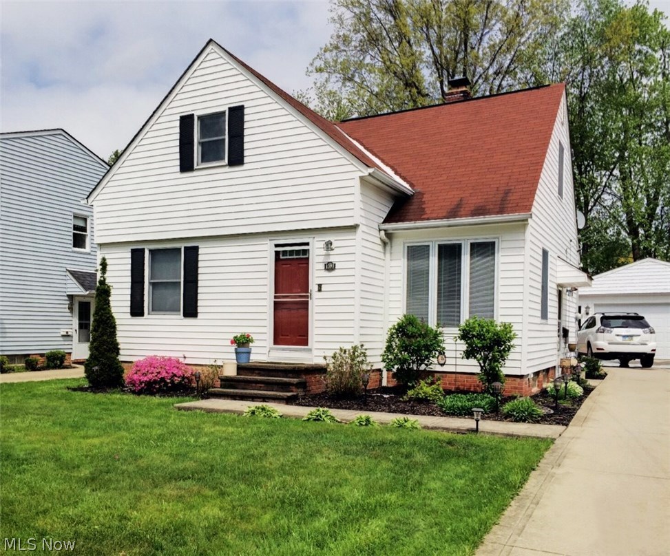 1391 Churchill Road Lyndhurst, OH 44124 - Photo 1 of 18