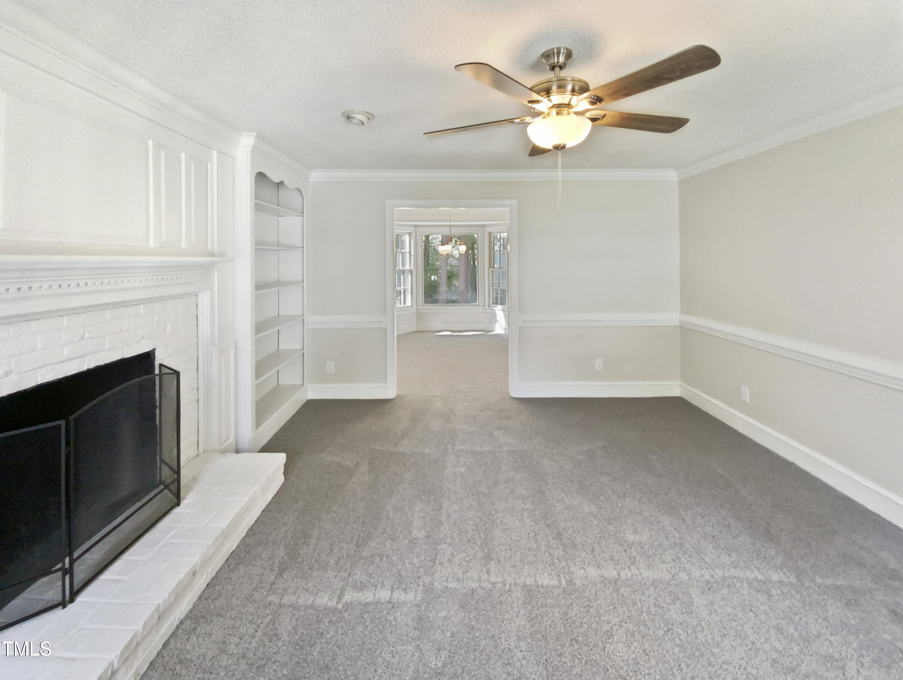 3009 West Folkestone Place Raleigh, NC 27604 - Photo 3 of 17 listing_2