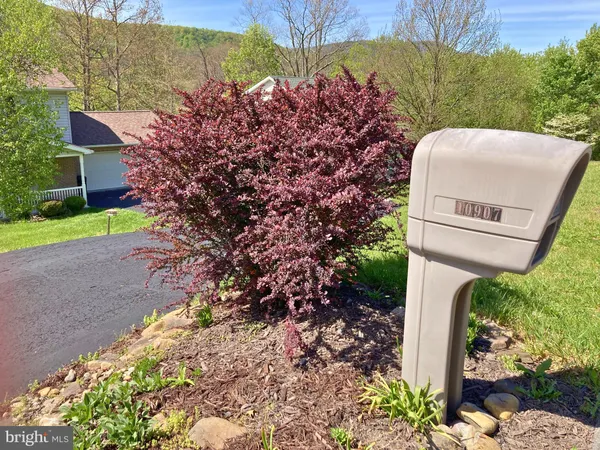 $319,900 | 10907 Thornwood Drive Northwest, La Vale, MD 21502