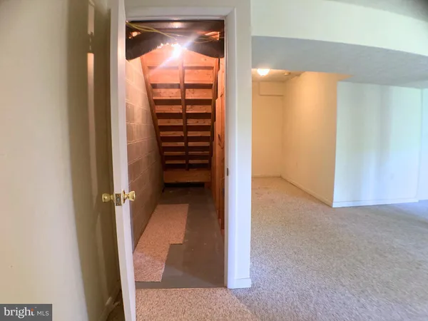 $319,900 | 10907 Thornwood Drive Northwest, La Vale, MD 21502
