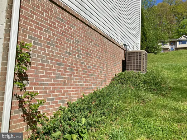 $319,900 | 10907 Thornwood Drive Northwest, La Vale, MD 21502