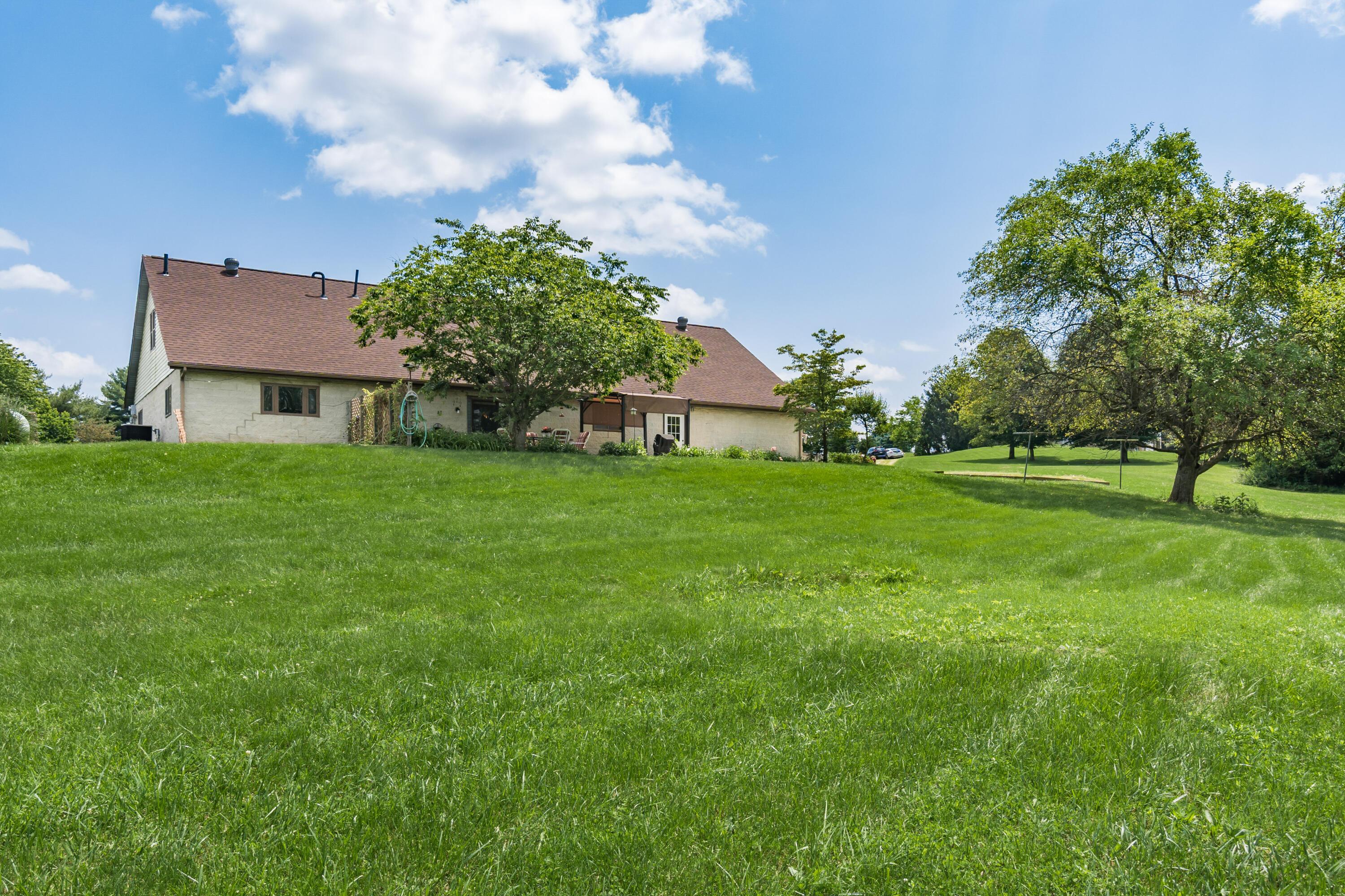 5795 Royalton Road Southwest Lancaster, OH 43130 - Photo 45 of 49 Back view
