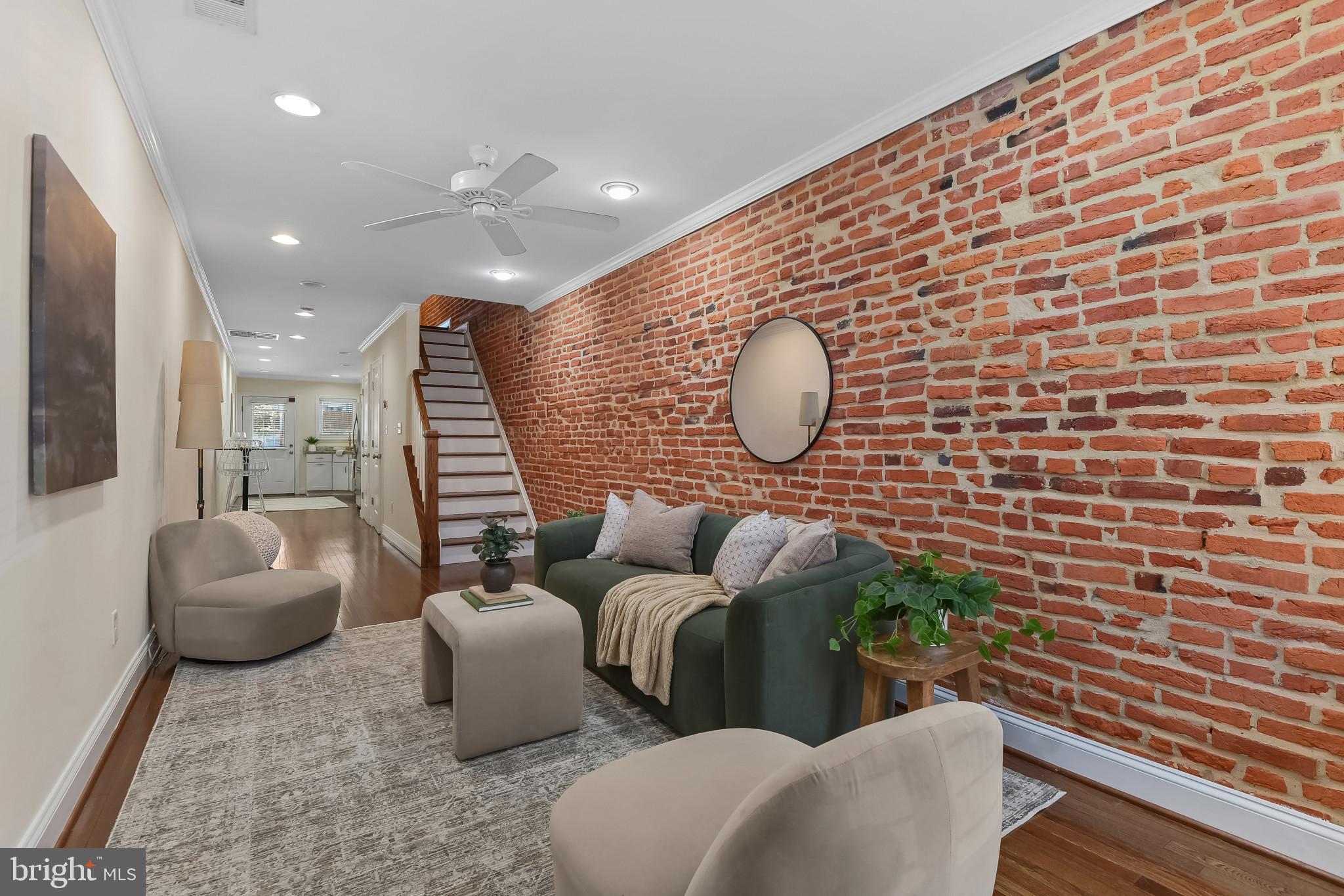 911 South Curley Street Baltimore, MD 21224 - Photo 2 of 40