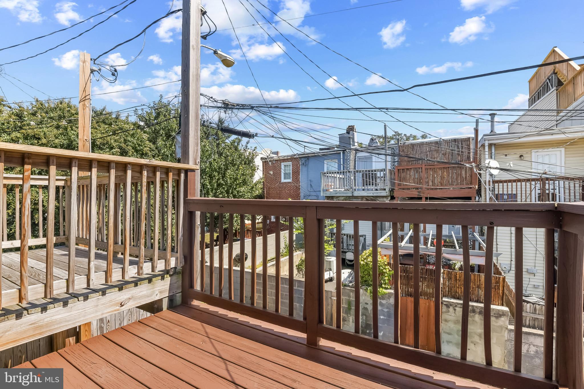 911 South Curley Street Baltimore, MD 21224 - Photo 30 of 40