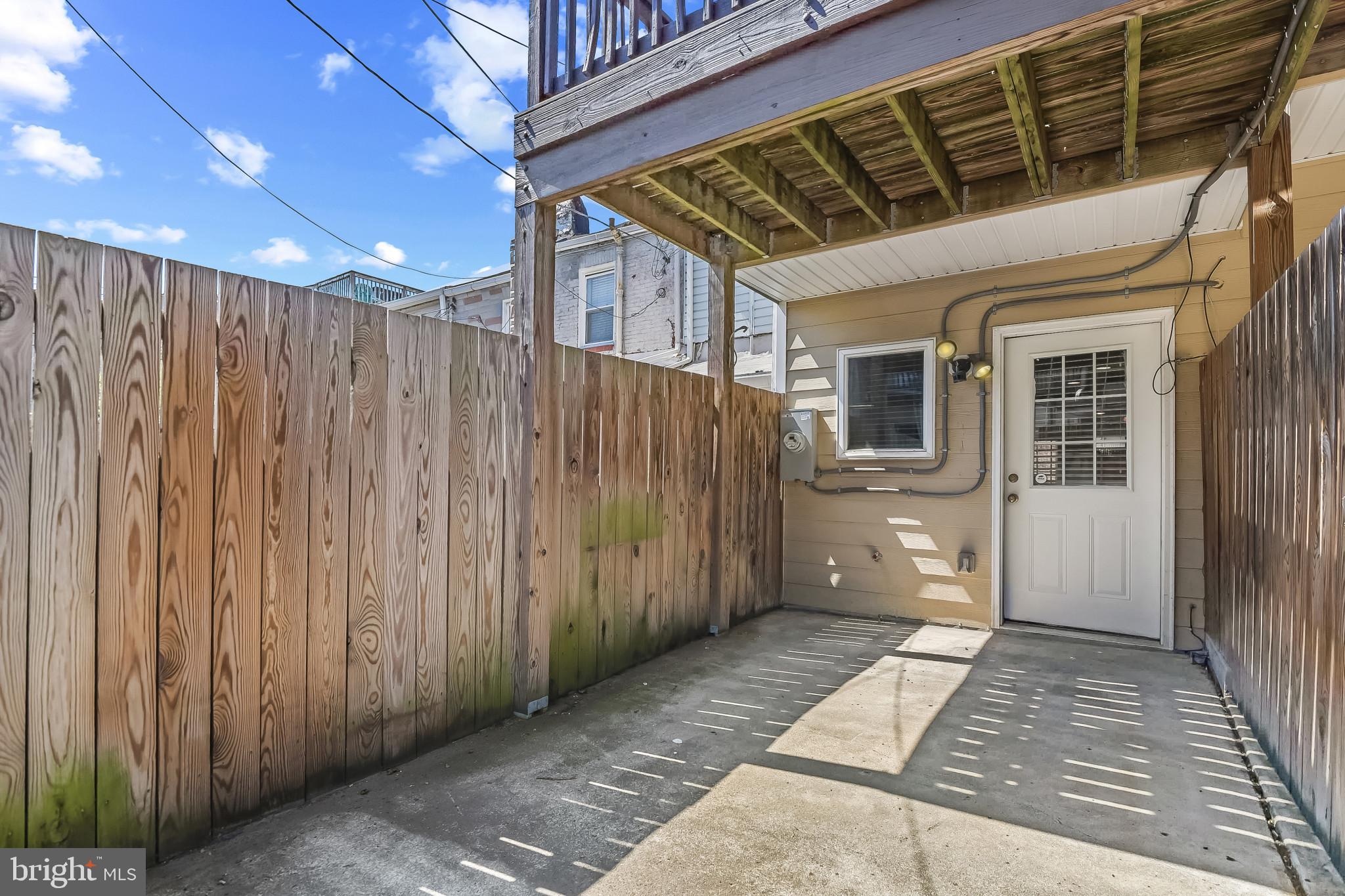 911 South Curley Street Baltimore, MD 21224 - Photo 33 of 40