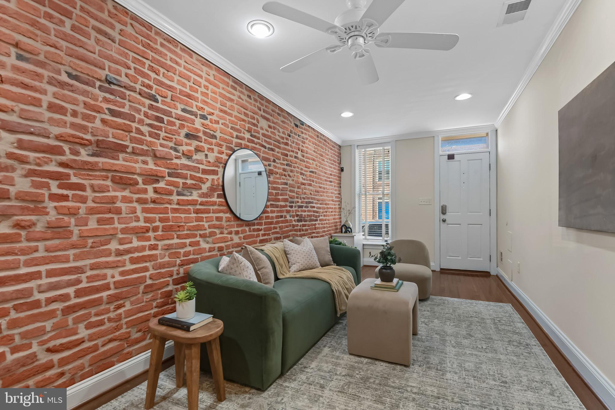 911 South Curley Street Baltimore, MD 21224 - Photo 4 of 40