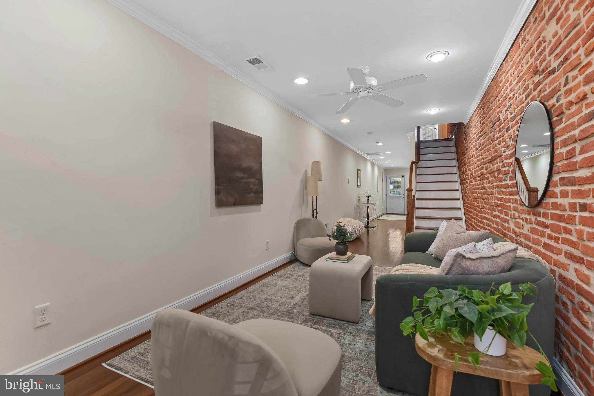 911 South Curley Street Baltimore, MD 21224 - Photo 6 of 40