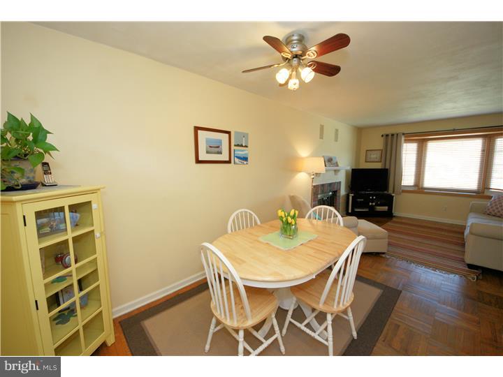 10 Sun Valley Road Hamilton Square, NJ 08690 - Photo 8 of 25 Dining Room