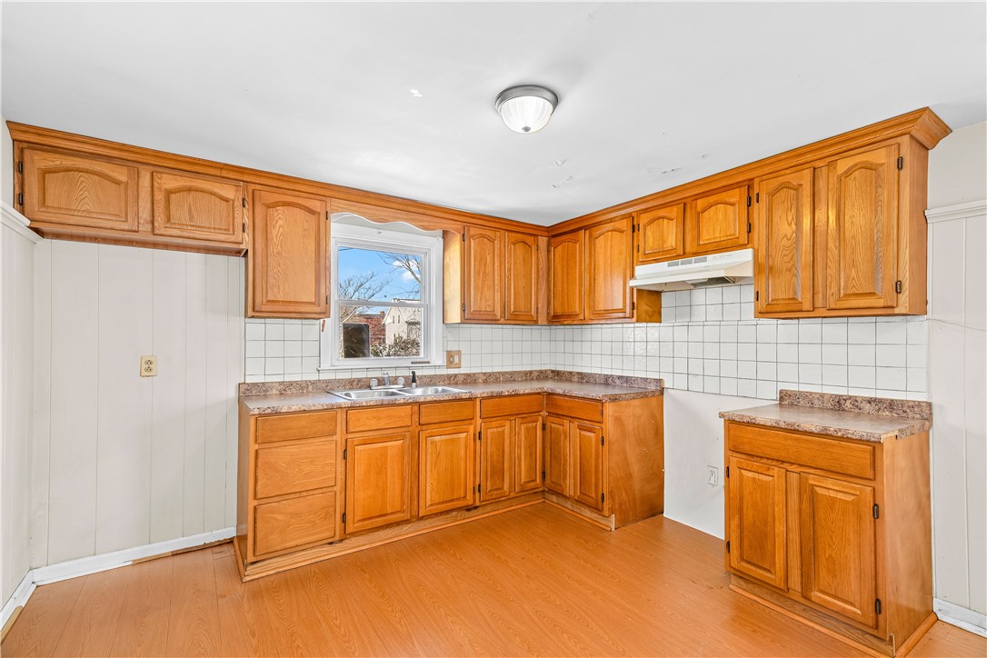 3 Lynch Street Providence, RI 02909 - Photo 7 of 23