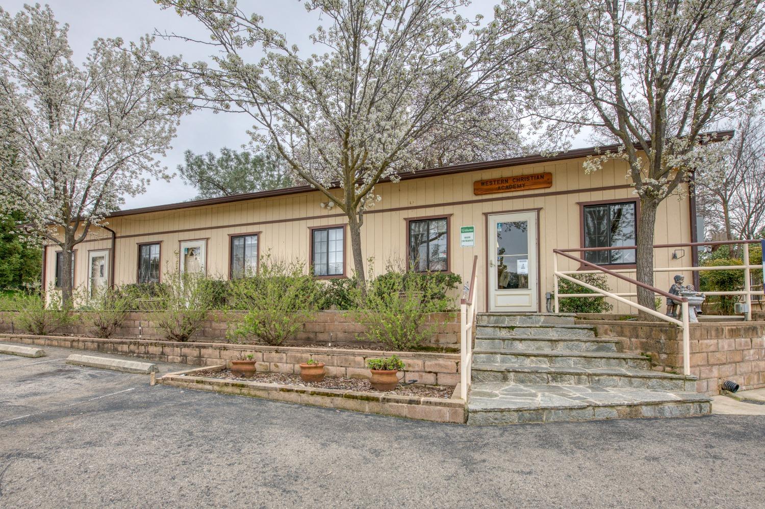 30128 Auberry Road Prather, CA 93651 - Photo 73 of 99 Office space 30128 Auberry Rd