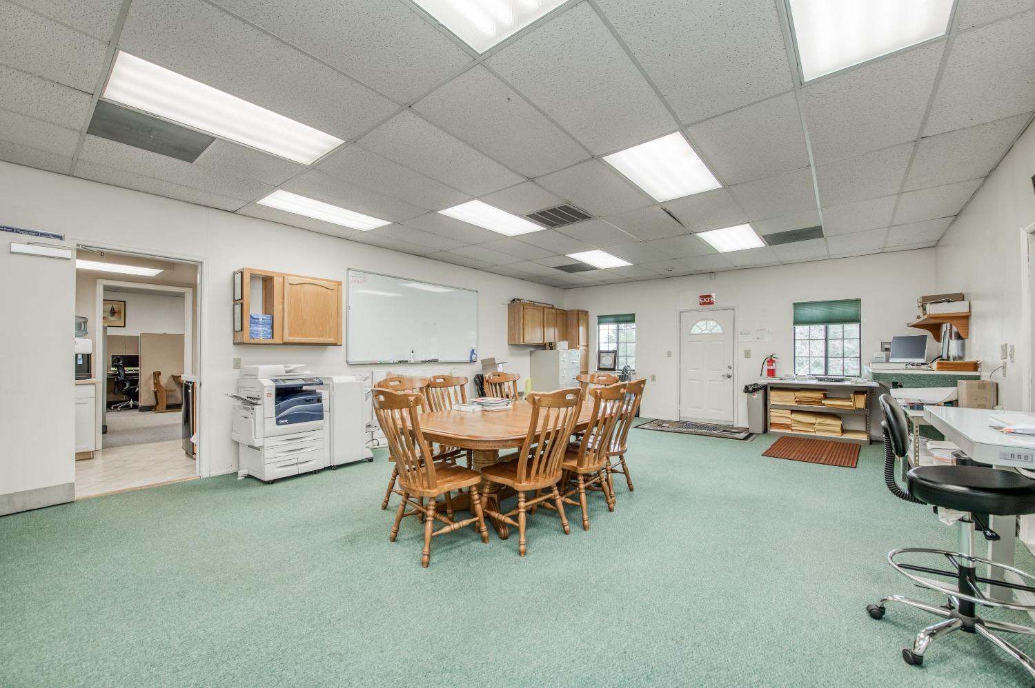 30128 Auberry Road Prather, CA 93651 - Photo 76 of 99 a view of a dining room with furniture