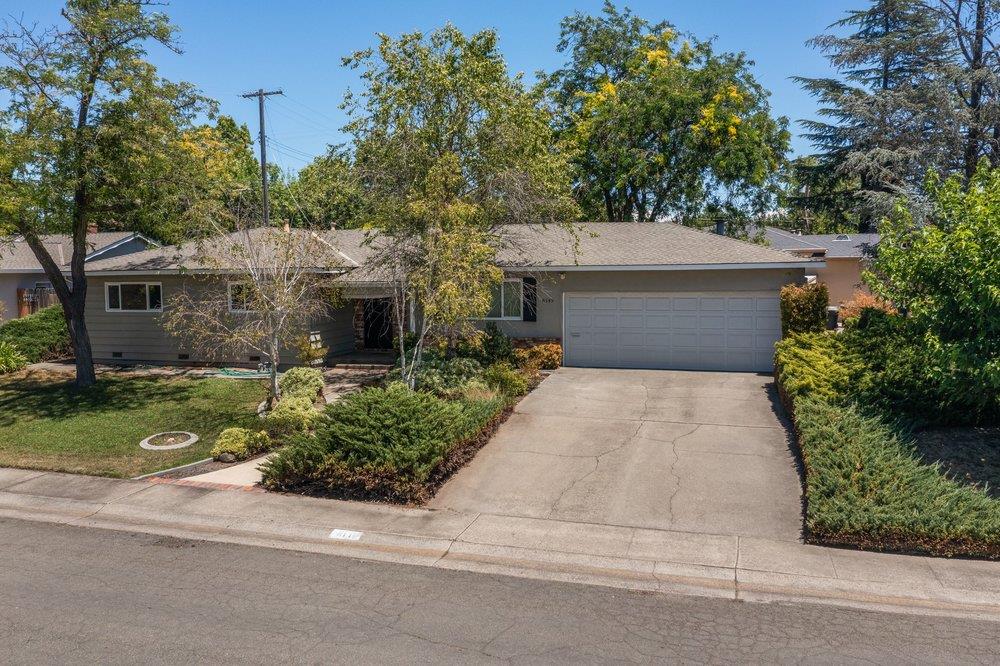 6149 Ranger Way Carmichael, CA 95608 - Photo 2 of 39
