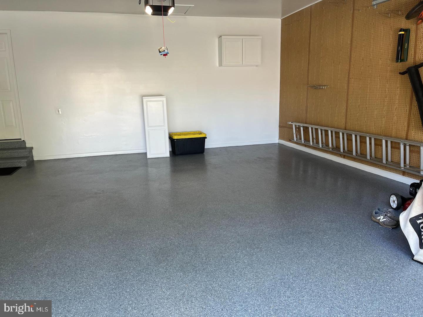 100 Summit Hall Road Gaithersburg, MD 20877 - Photo 25 of 28 Spiffy finished garage