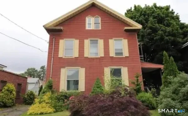$1,200 | 281-3 Hanover Street, Meriden, CT 06451