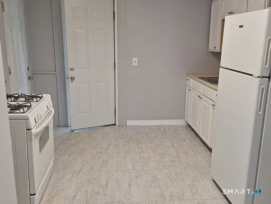 281-3 Hanover Street Meriden, CT 06451 - Photo 2 of 4