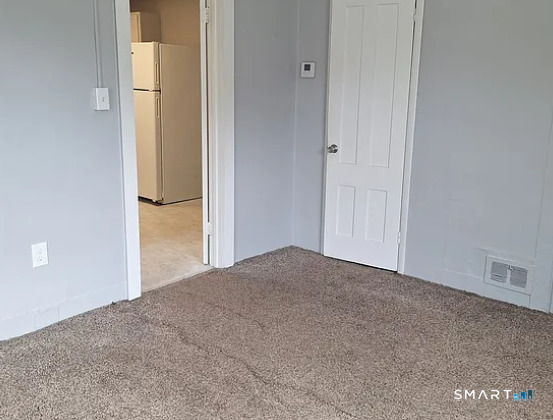 281-3 Hanover Street Meriden, CT 06451 - Photo 3 of 4