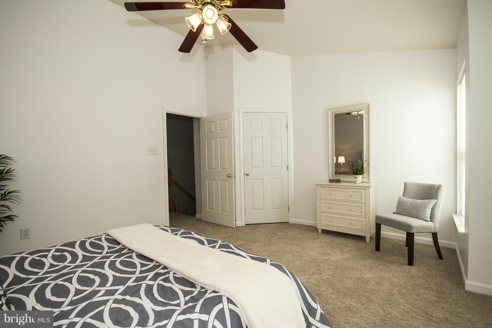 9384 Ridings Way Laurel, MD 20723 - Photo 19 of 30 Bedroom (Master)