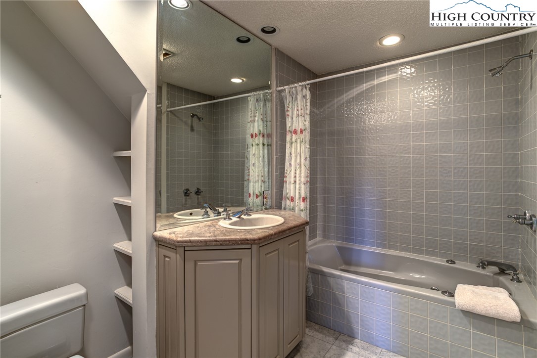 193 Riverview Road Boone, NC 28607 - Photo 38 of 42