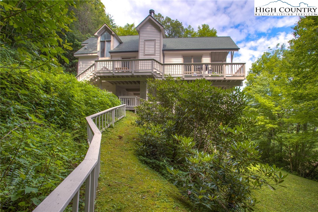 193 Riverview Road Boone, NC 28607 - Photo 4 of 42