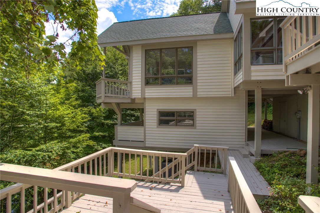 193 Riverview Road Boone, NC 28607 - Photo 5 of 42