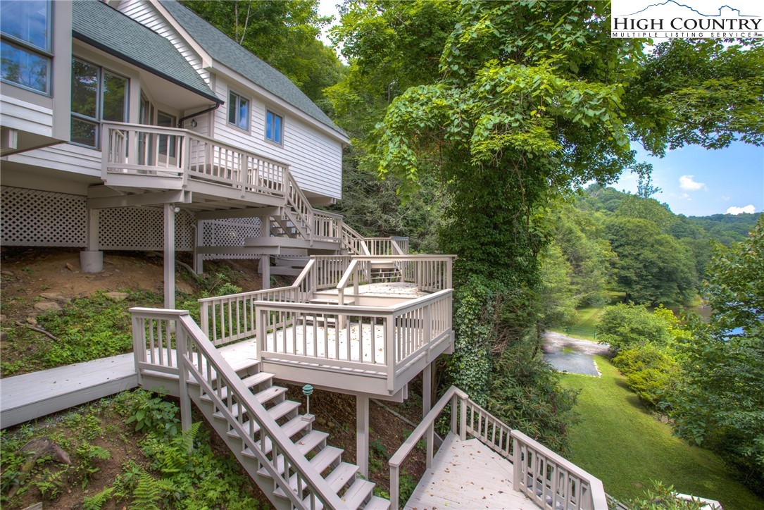 193 Riverview Road Boone, NC 28607 - Photo 7 of 42