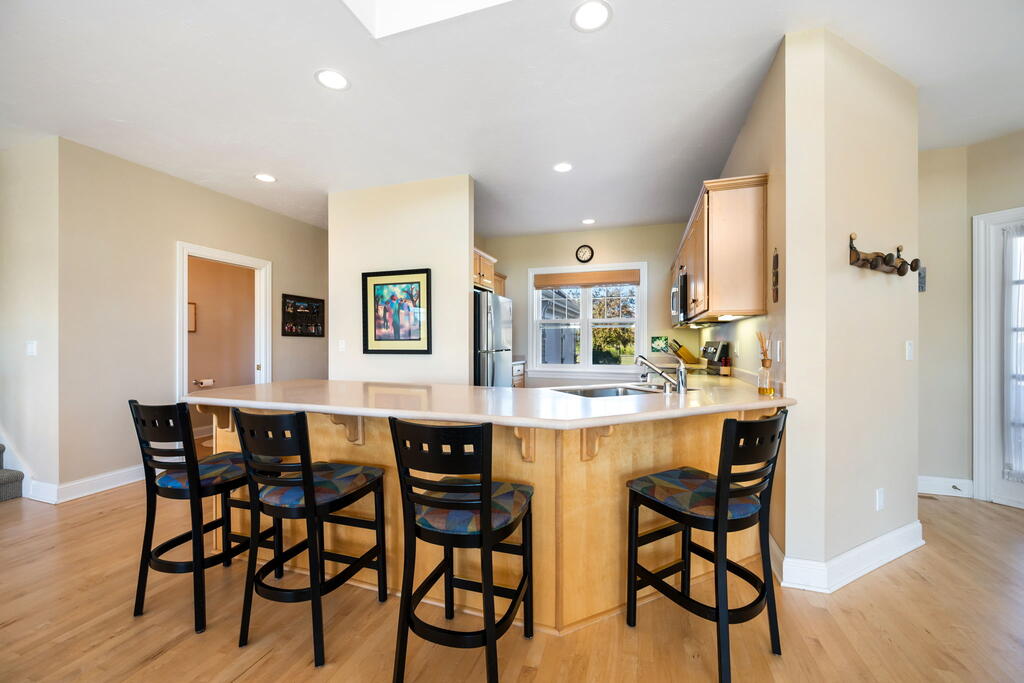7130 B Ida Red Road, Unit 1802 Egg Harbor, WI 54209 - Photo 11 of 31 Gallery Image 11