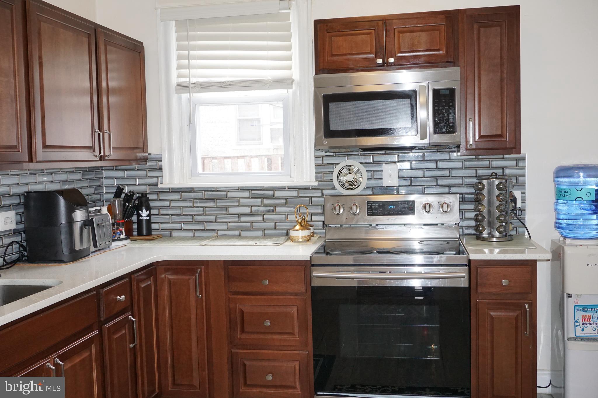 232 Copley Road Upper Darby, PA 19082 - Photo 19 of 54 Kitchen