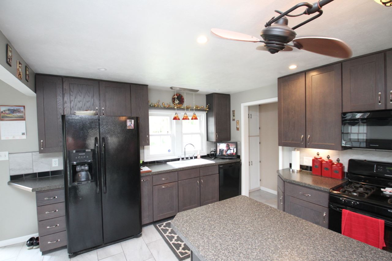 56875 Butternut Road South Bend, IN 46619 - Photo 12 of 34 Gallery Image 12