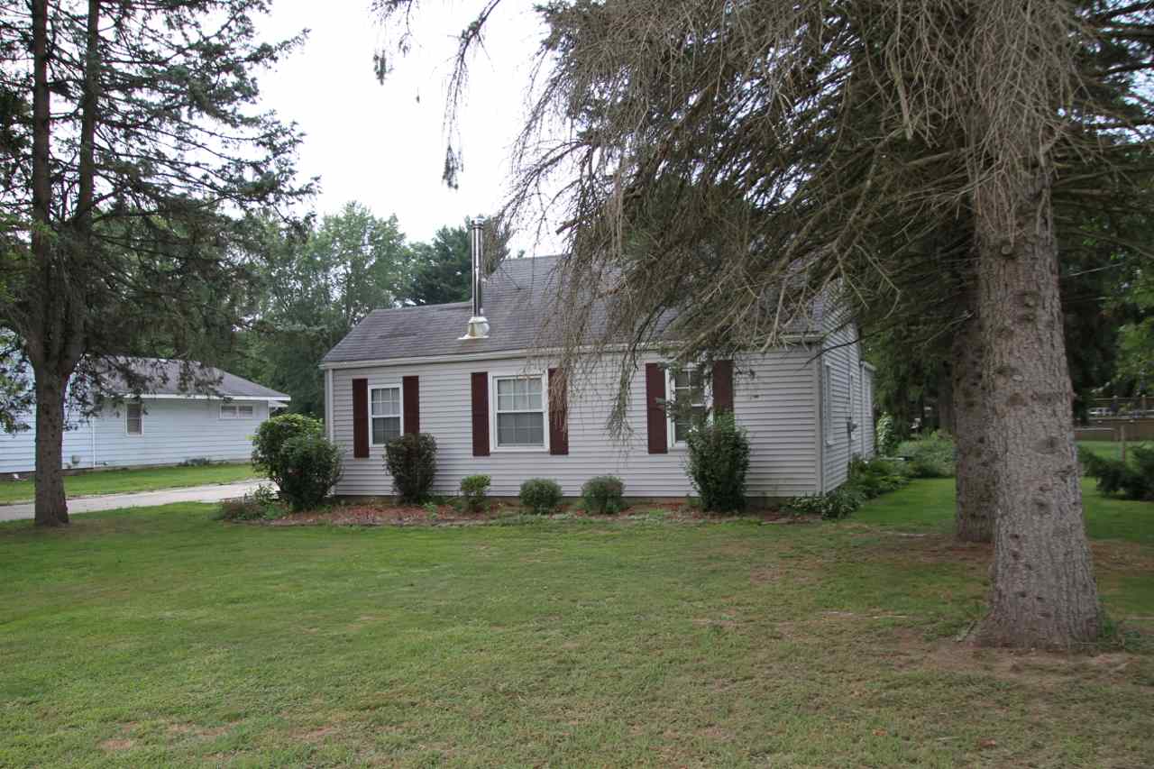 56875 Butternut Road South Bend, IN 46619 - Photo 3 of 34 Gallery Image 3