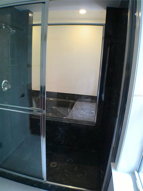 415 Southeast 123rd Street Road Ocala, FL 34480 - Photo 22 of 50 a close view of walk in closet