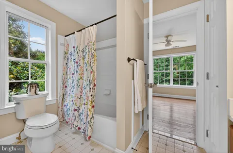 $1,350,000 | 9 Sewall Court, Edgewater, MD 21037